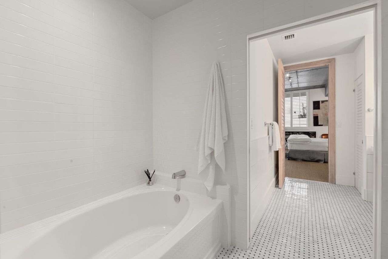 1617 N Flagler Drive, Unit 1201, West Palm Beach, FL 33407 Photo