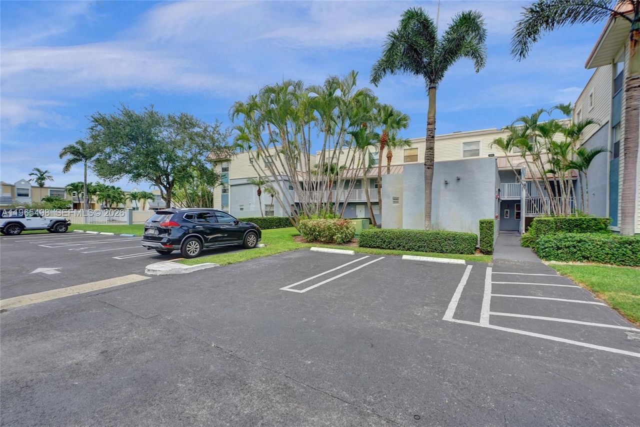 4600 SW 67th Ave, Unit 245, Miami, FL 33155 Photo