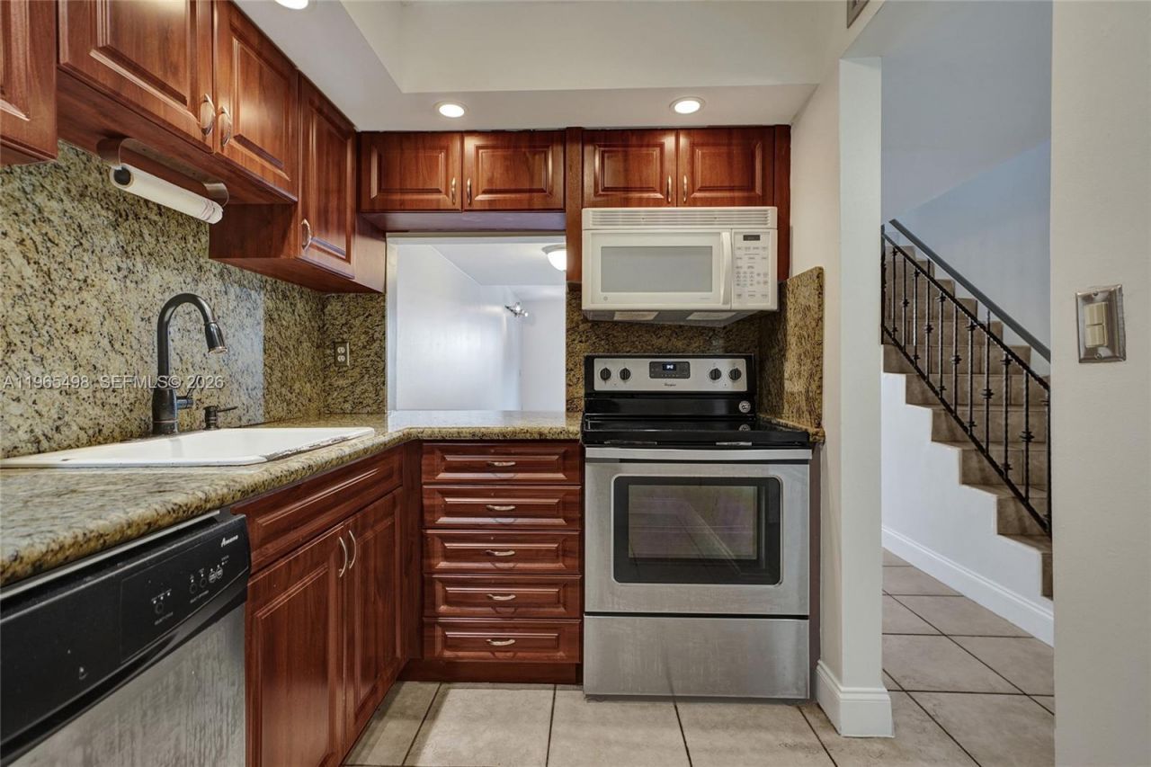 4600 SW 67th Ave, Unit 245, Miami, FL 33155 Photo