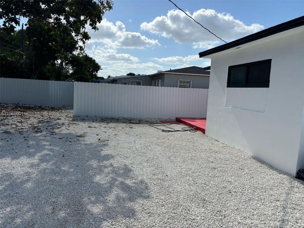 1100 NW 75th St, Miami, FL 33150 Photo