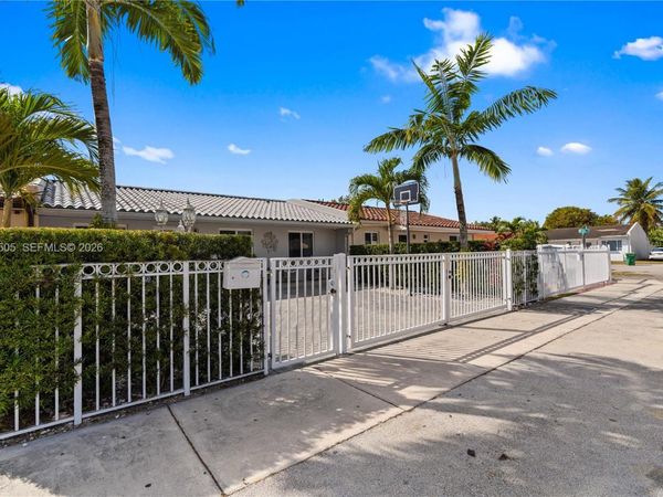 13006 SW 51st St, Miami, FL 33175