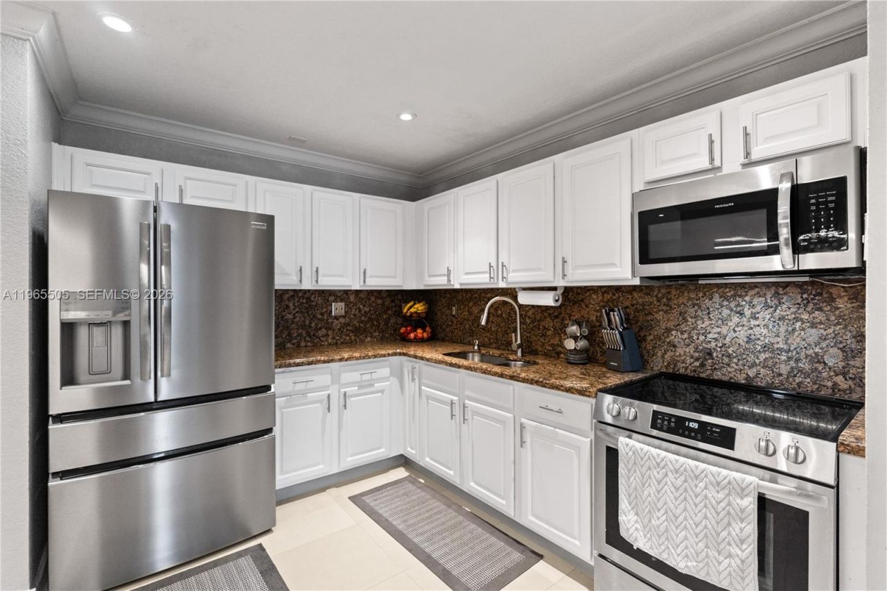 13006 SW 51st St, Miami, FL 33175 Photo