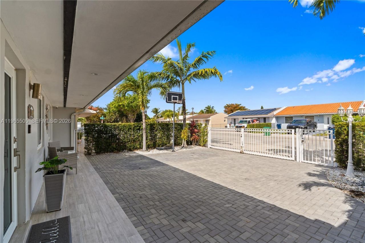 13006 SW 51st St, Miami, FL 33175 Photo