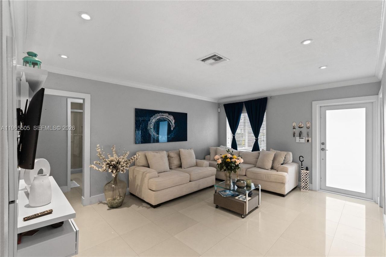 13006 SW 51st St, Miami, FL 33175 Photo