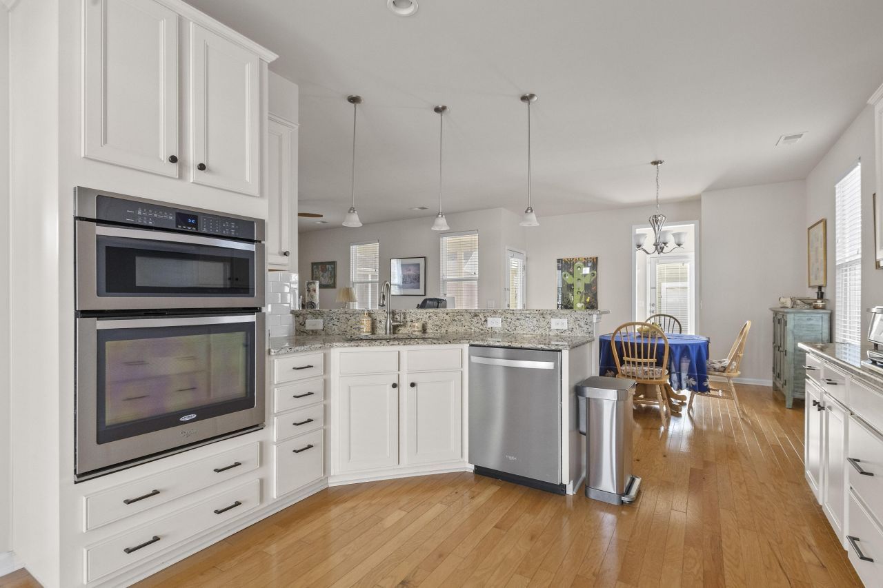 1933 Gammon Street Photo 18