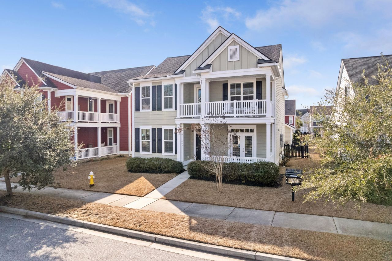 1933 Gammon Street Photo 2