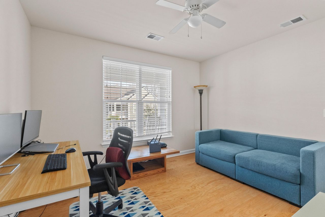 1933 Gammon Street Photo 28