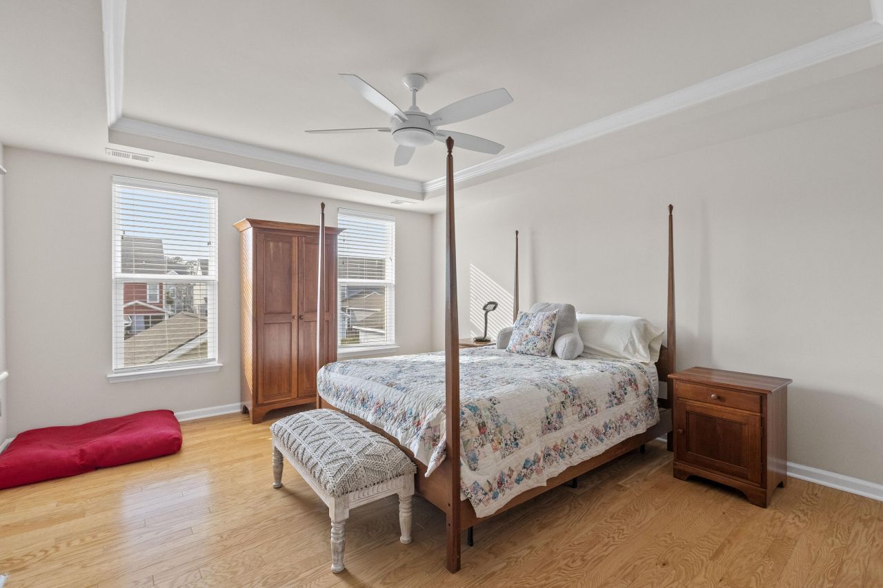 1933 Gammon Street Photo 32