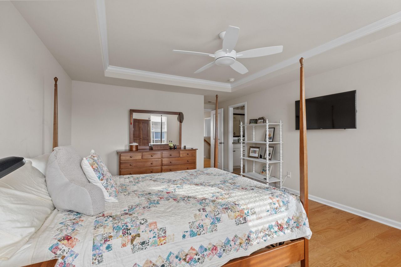 1933 Gammon Street Photo 35