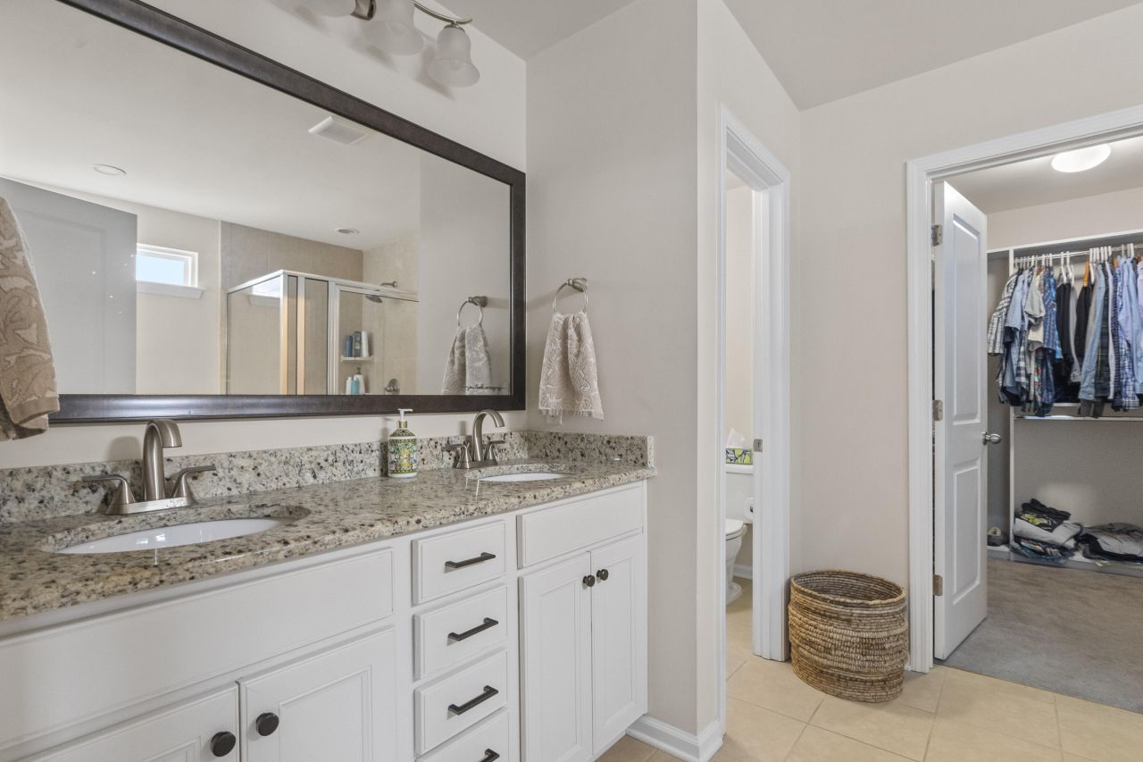 1933 Gammon Street Photo 36