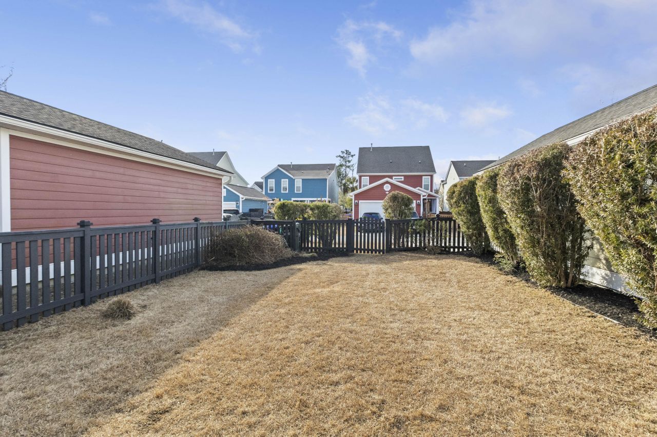 1933 Gammon Street Photo 47