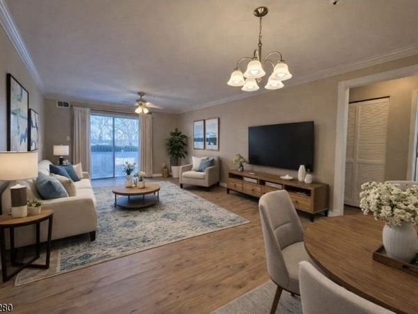 42 Crestview Ln, Mount Arlington, NJ 07856