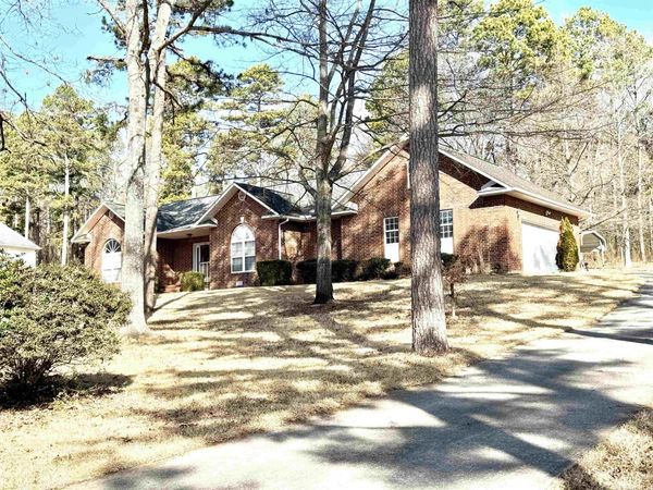 137 Sharp Street , Melbourne, AR 72556