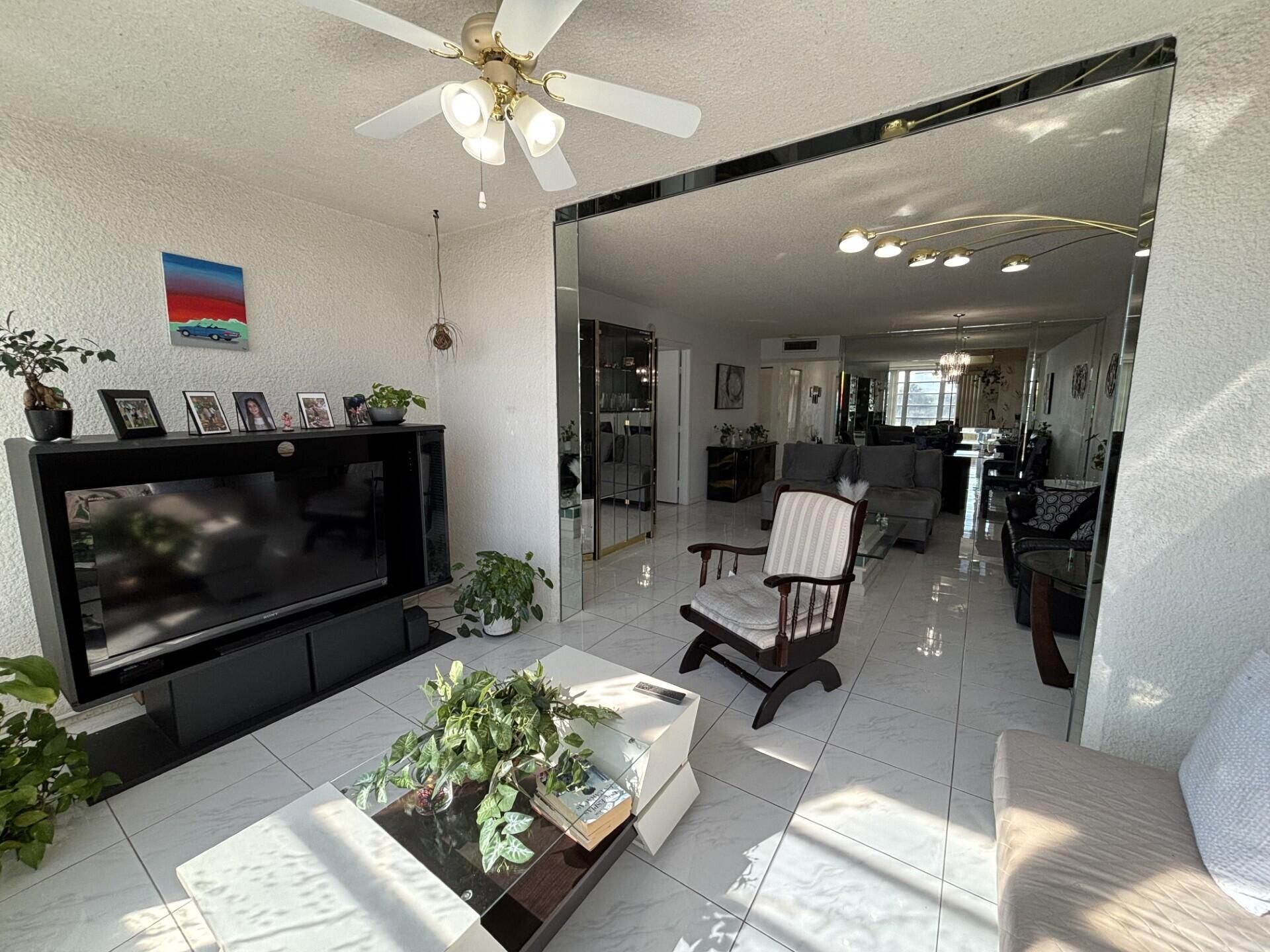7620 NW 18th Street, Unit 308, Margate, FL 33063 Photo