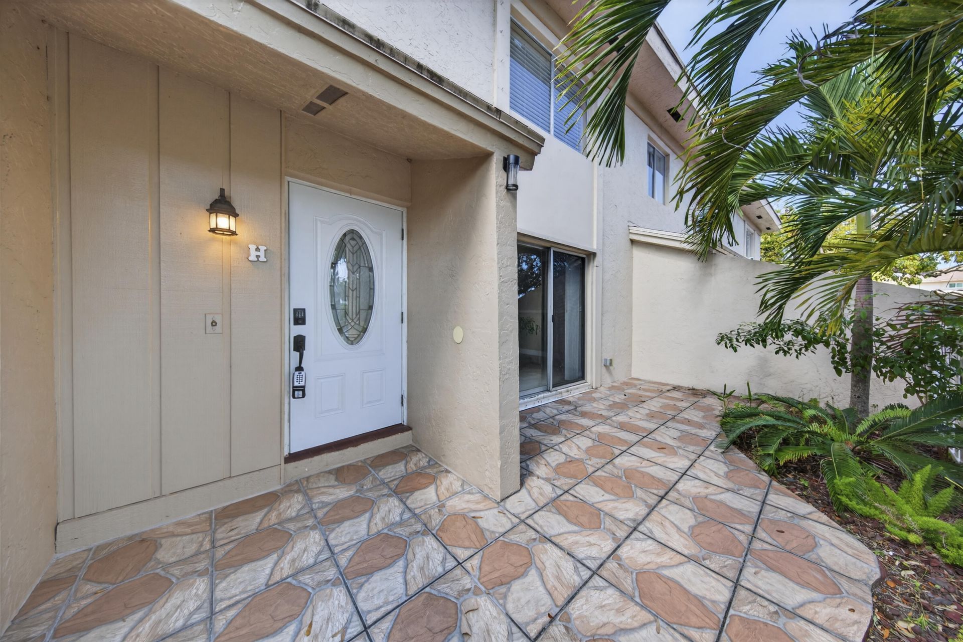 1419 NW 80th Avenue, Unit H, Margate, FL 33063 Photo