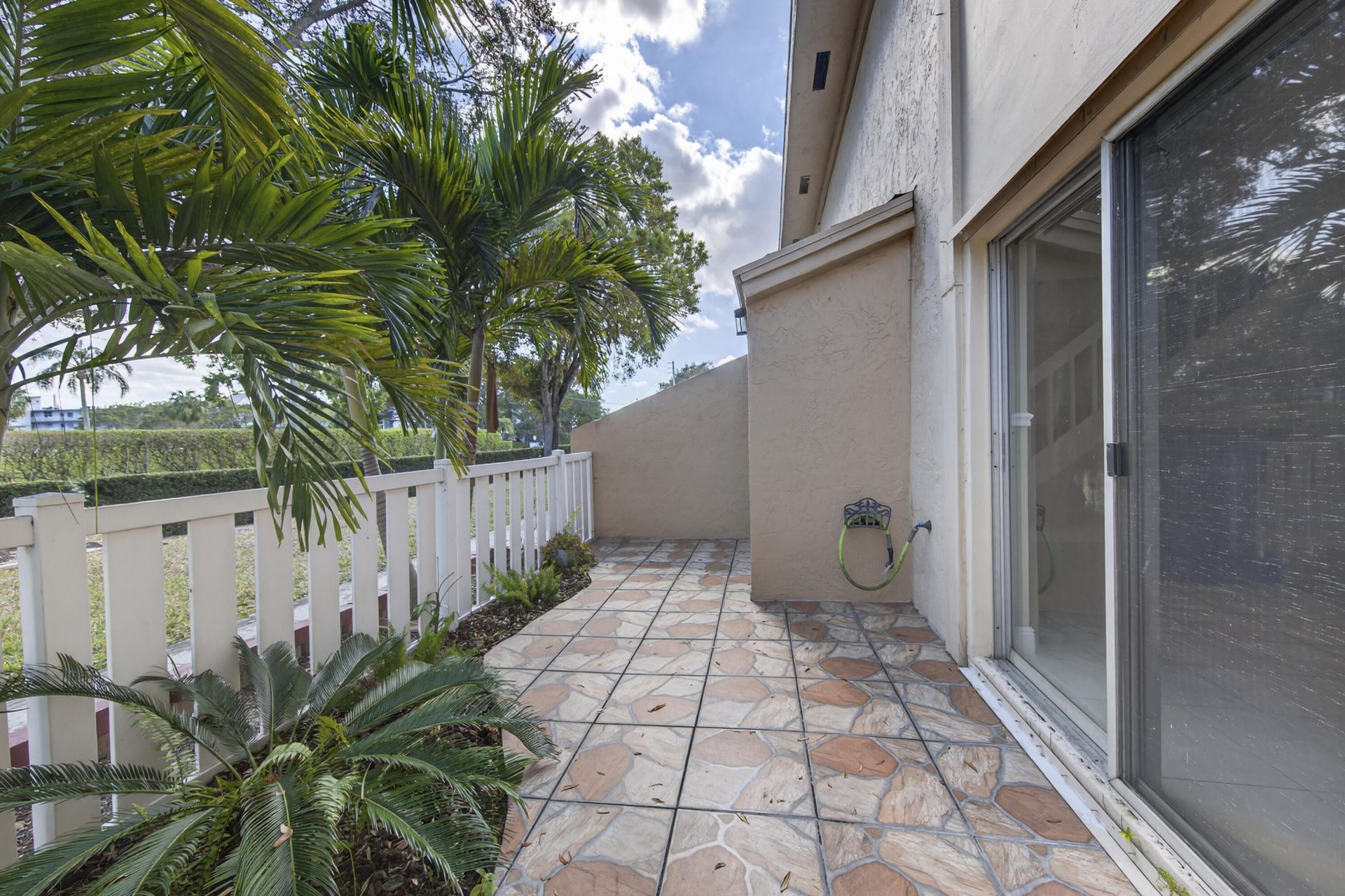 1419 NW 80th Avenue, Unit H, Margate, FL 33063 Photo