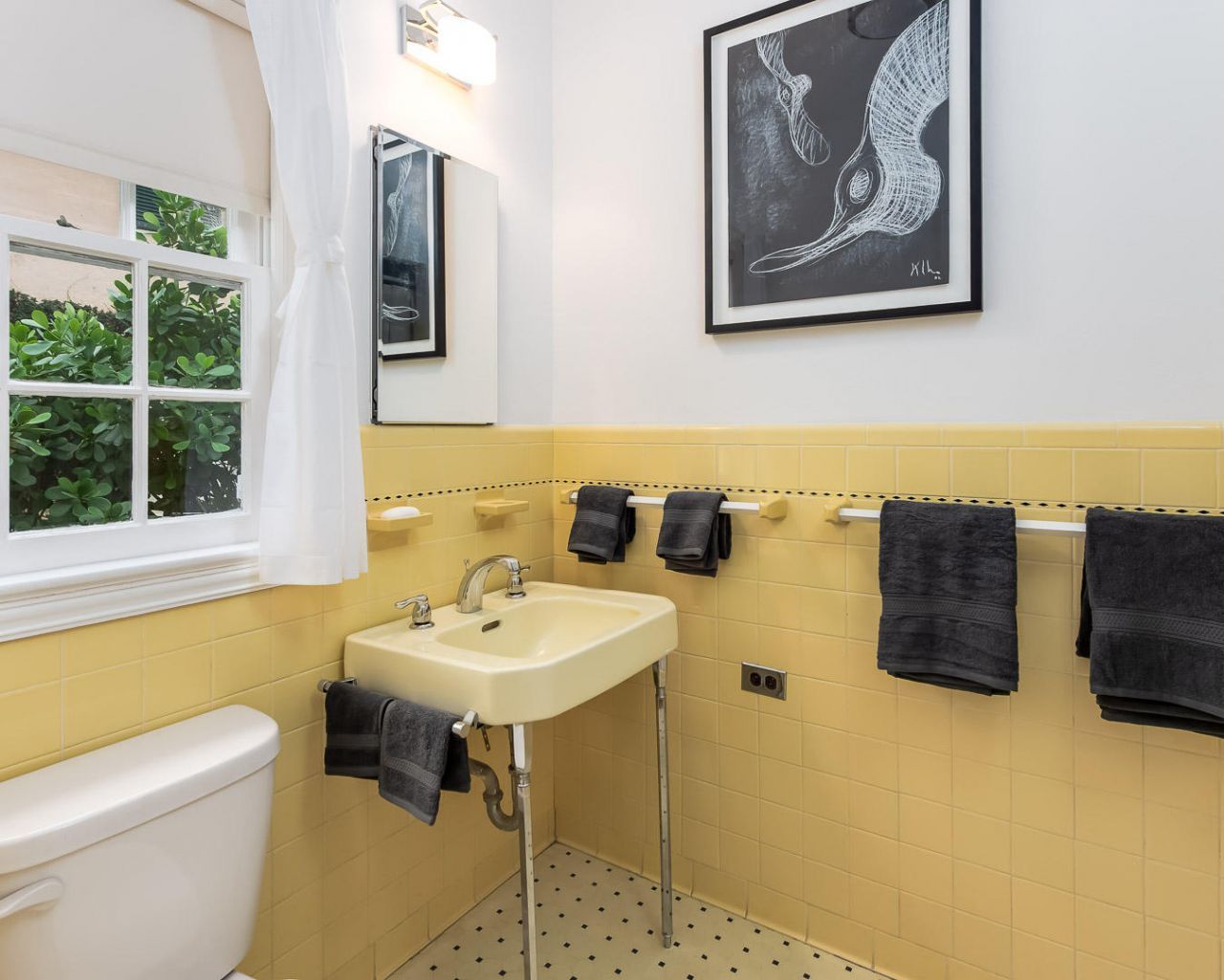 425 Seaspray Avenue, Palm Beach, FL 33480 Photo