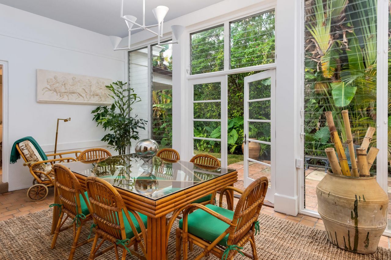 425 Seaspray Avenue, Palm Beach, FL 33480 Photo