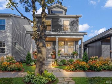 1797 Holcomb Street, Detroit, MI 48214