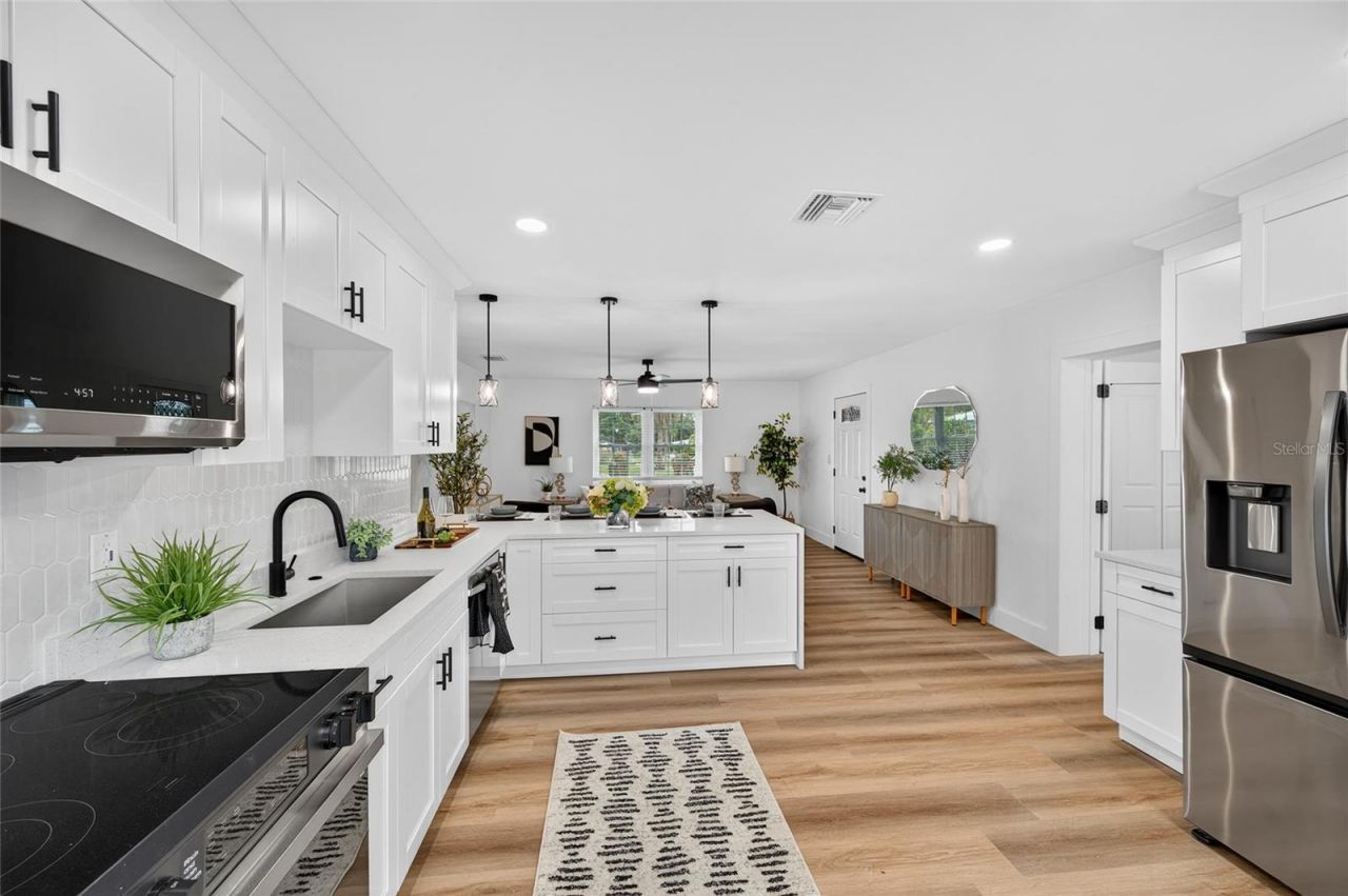 5175 23rd Avenue N, Saint Petersburg, FL 33710 Photo