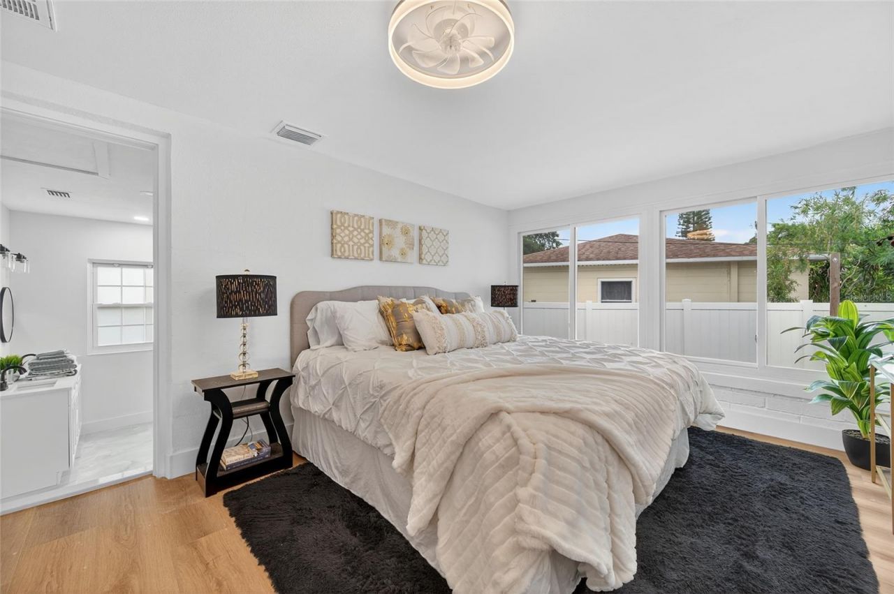 5175 23rd Avenue N, Saint Petersburg, FL 33710 Photo