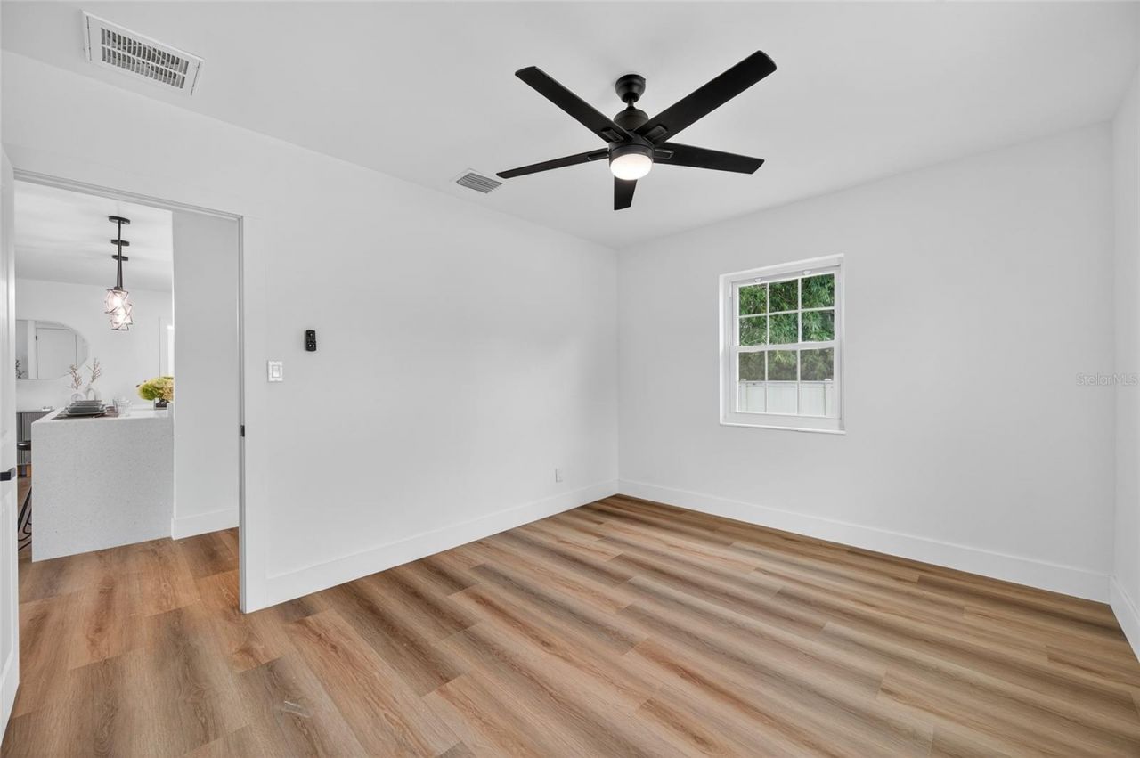 5175 23rd Avenue N, Saint Petersburg, FL 33710 Photo