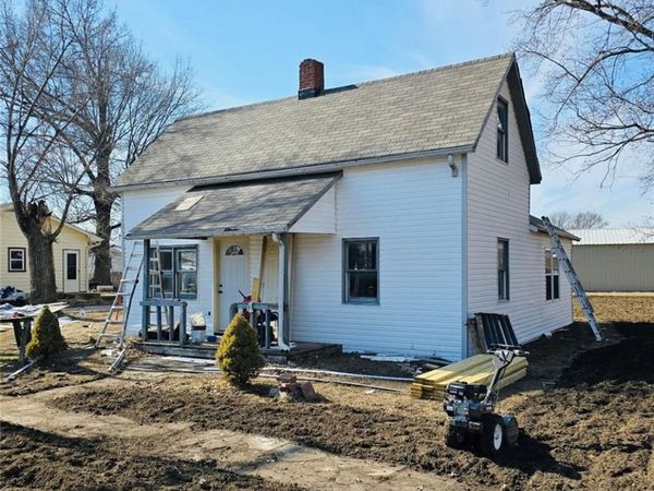 302 Wells Street, Orrick, MO 64077