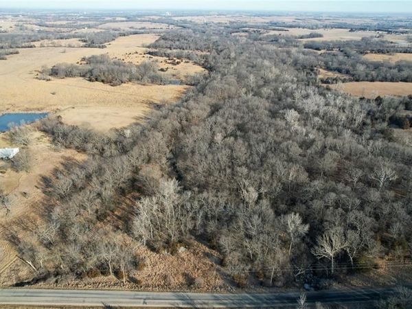 198th Road, Holton, KS 66436