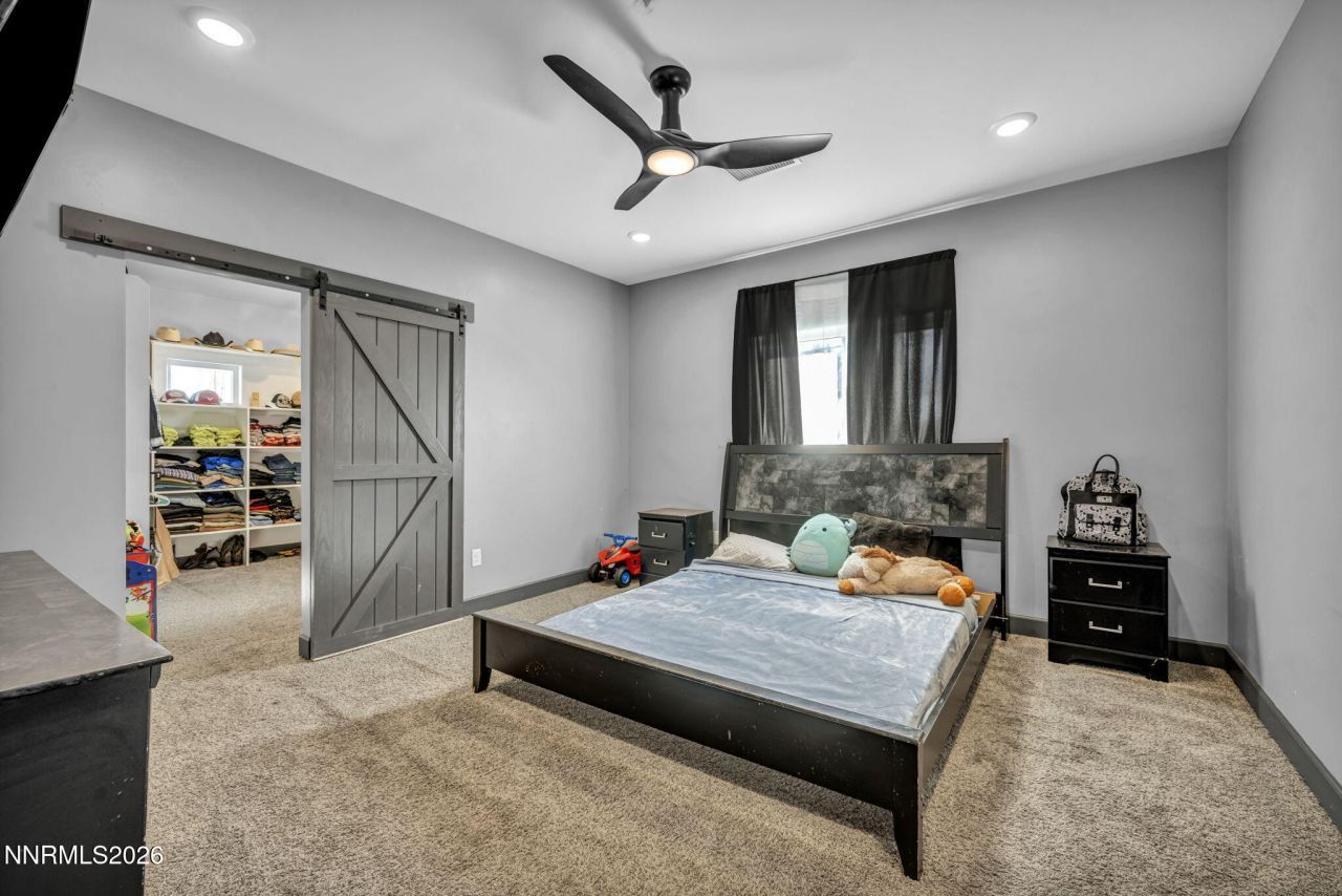 195 E 5th Avenue, Sun Valley, NV 89433 Photo