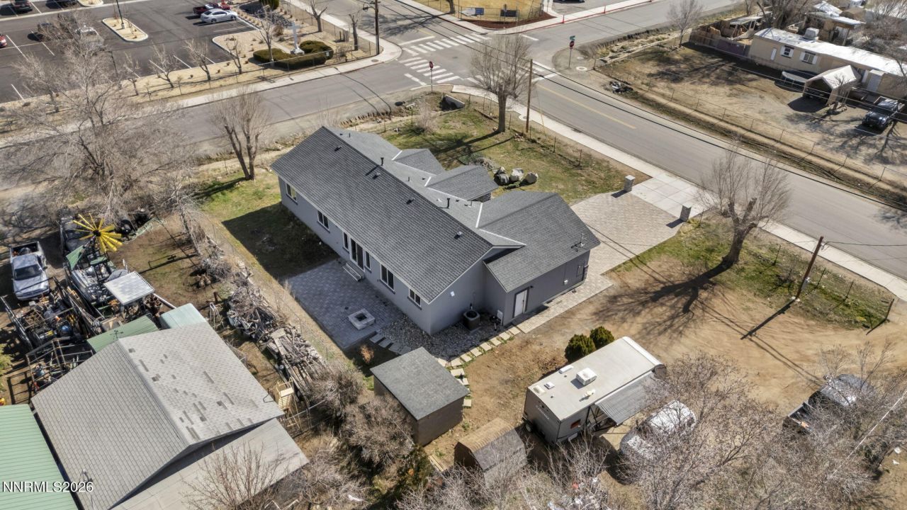 195 E 5th Avenue, Sun Valley, NV 89433 Photo