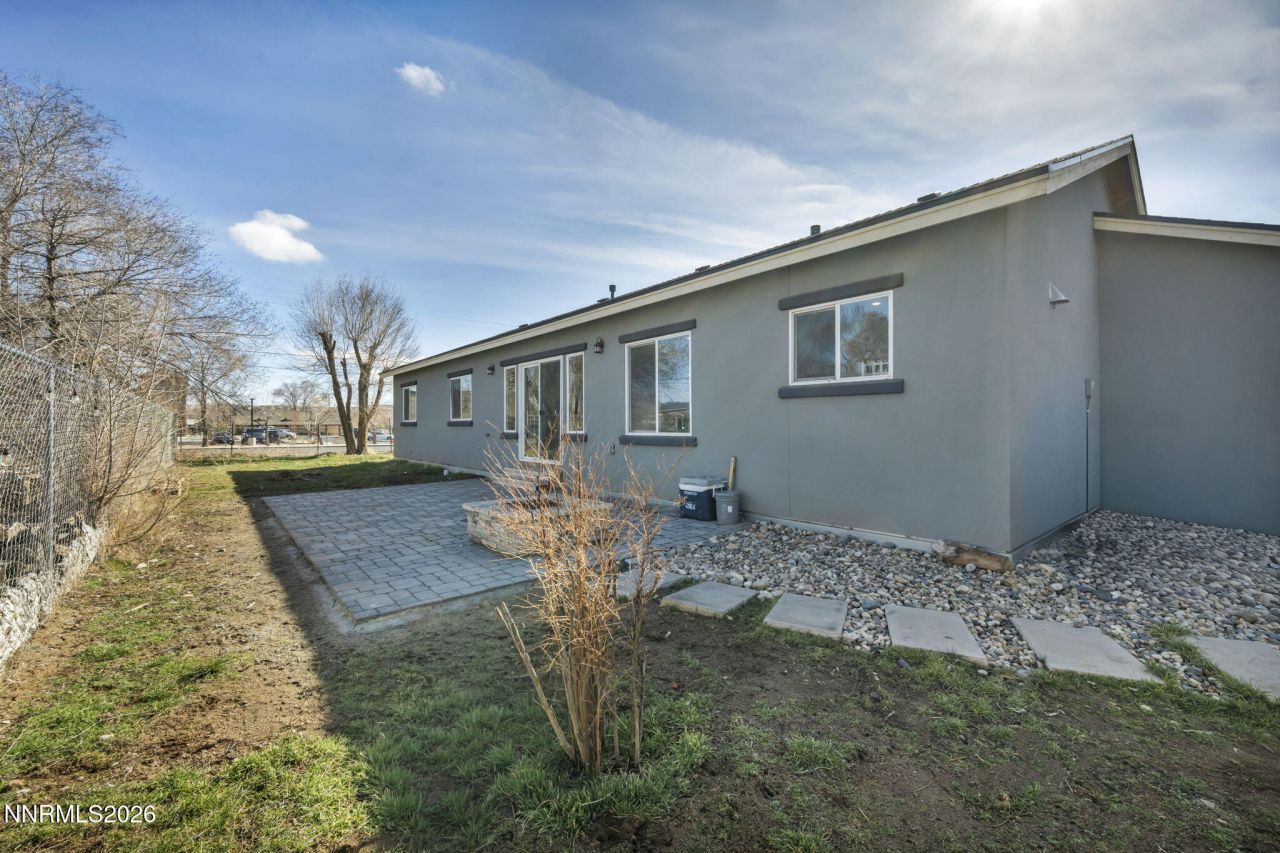 195 E 5th Avenue, Sun Valley, NV 89433 Photo