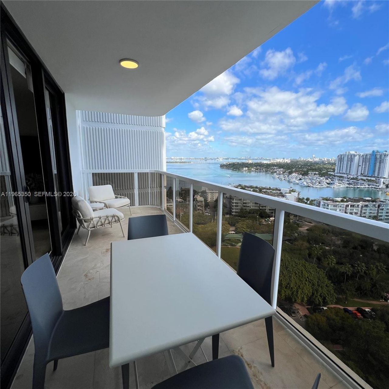 9 Island Ave , Unit 2211, Miami Beach, FL 33139 Photo