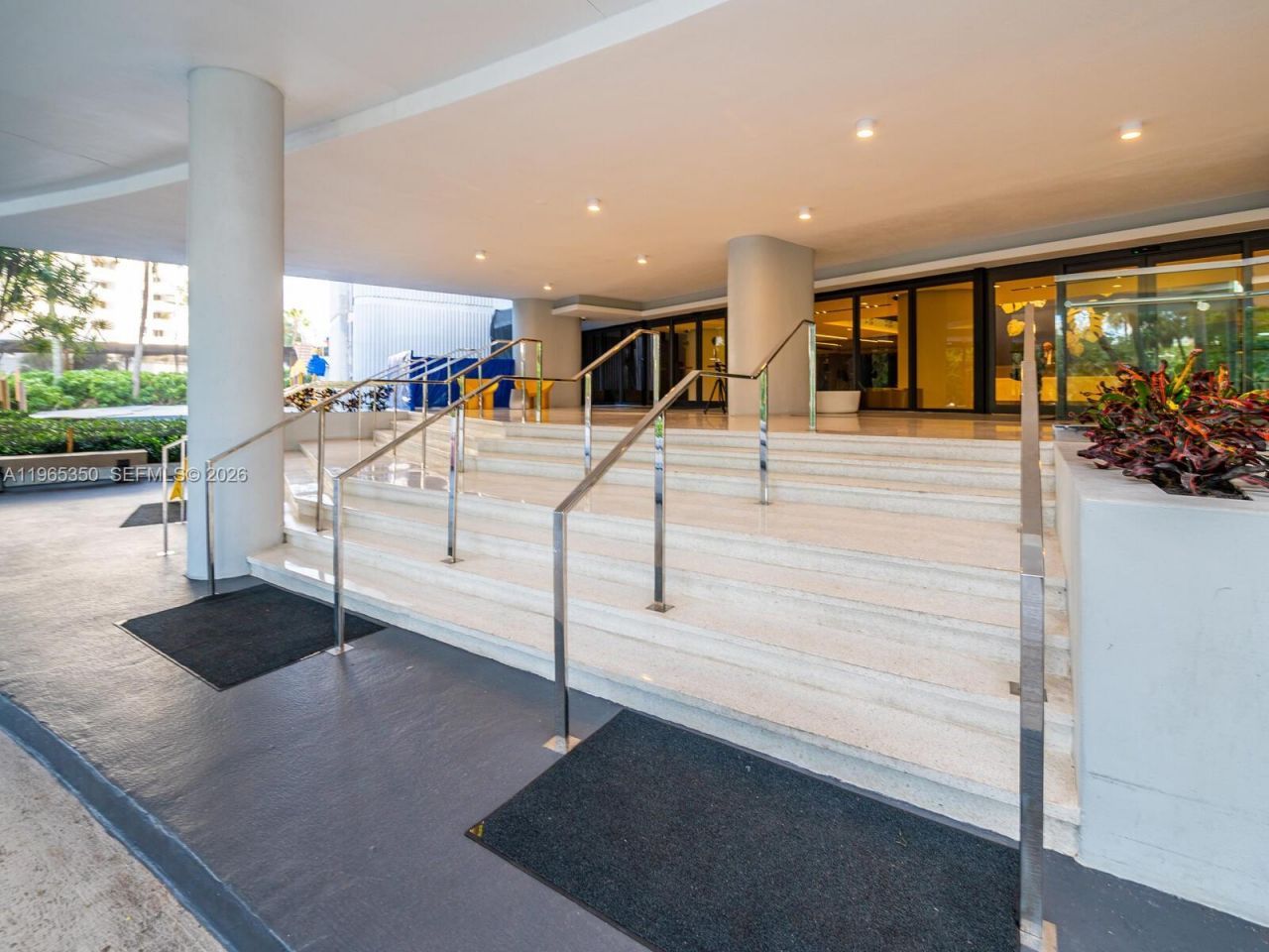 9 Island Ave , Unit 2211, Miami Beach, FL 33139 Photo