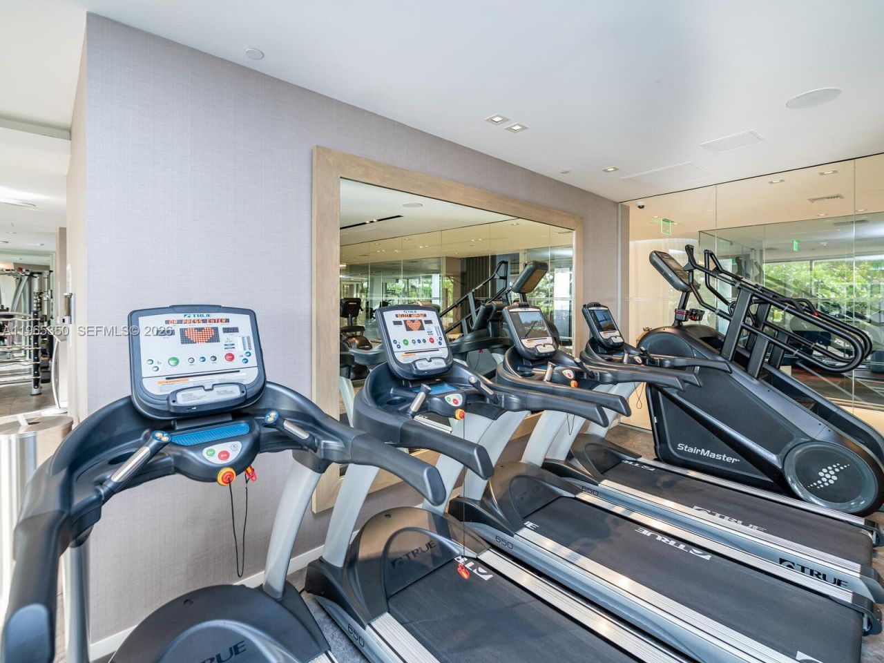 9 Island Ave , Unit 2211, Miami Beach, FL 33139 Photo