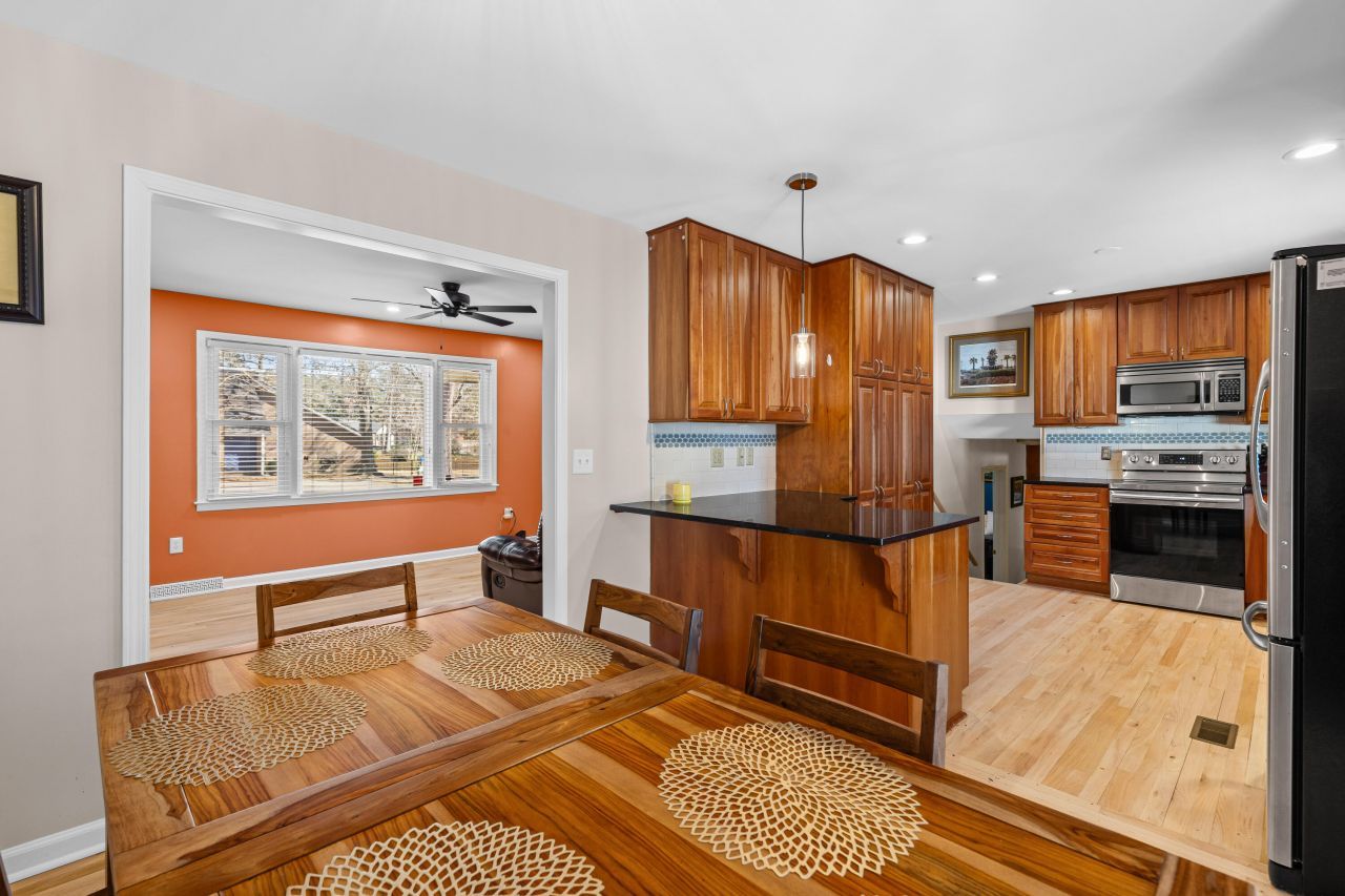 117 Goose Creek Drive Photo 12