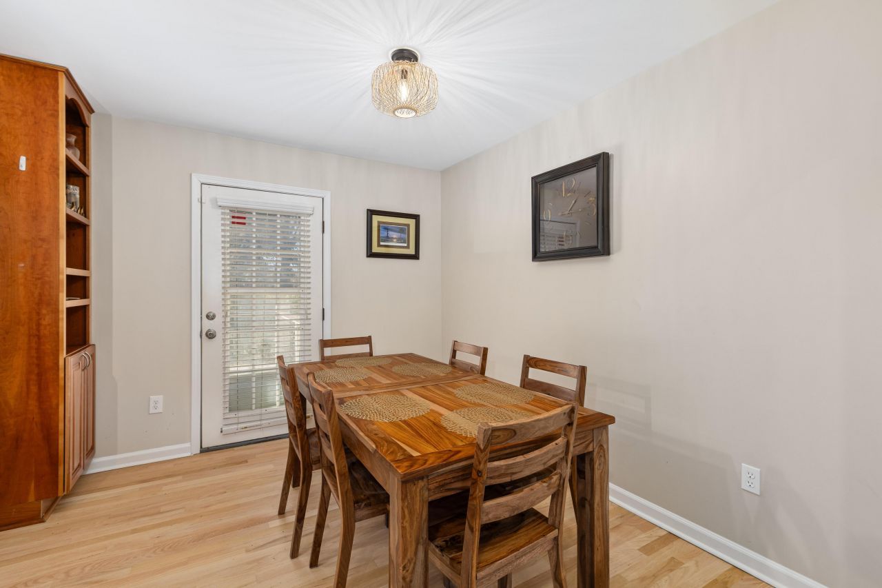 117 Goose Creek Drive Photo 13