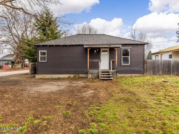 32390 N 2nd AVE, Spirit Lake, ID 83869