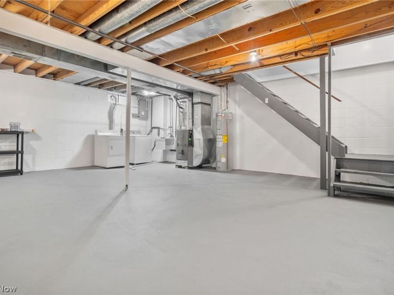 1222 W Maple Street, North Canton, OH 44720 Photo 14