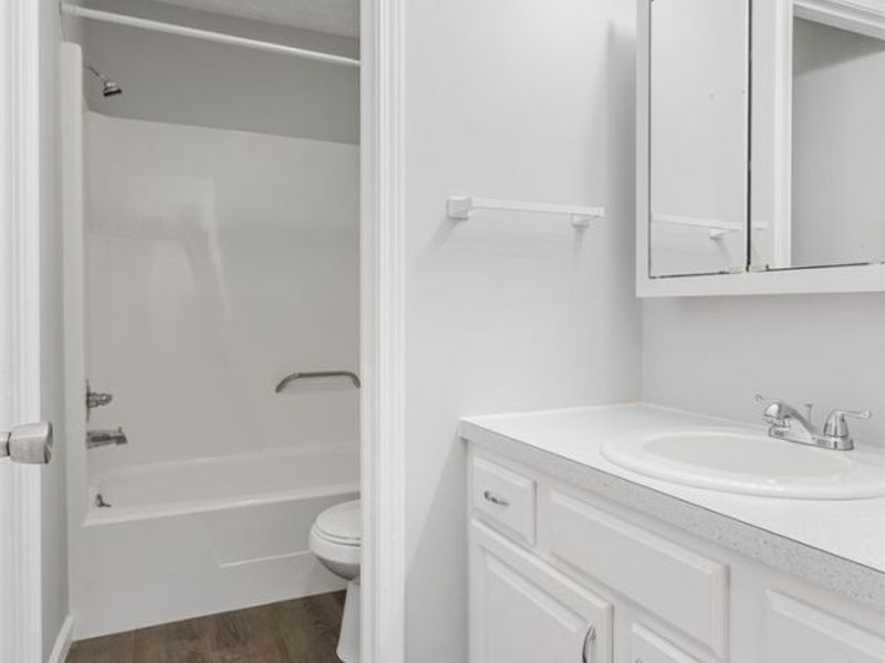 1222 W Maple Street, North Canton, OH 44720 Photo 9