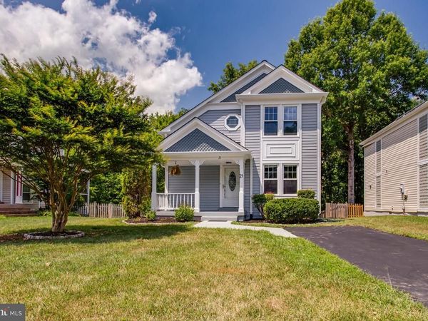 21 FERGUSON COURT, STERLING, VA 20165
