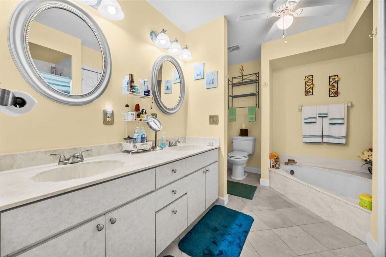 590 SW Lacroix Ave, Port Saint Lucie, FL 34953 Photo