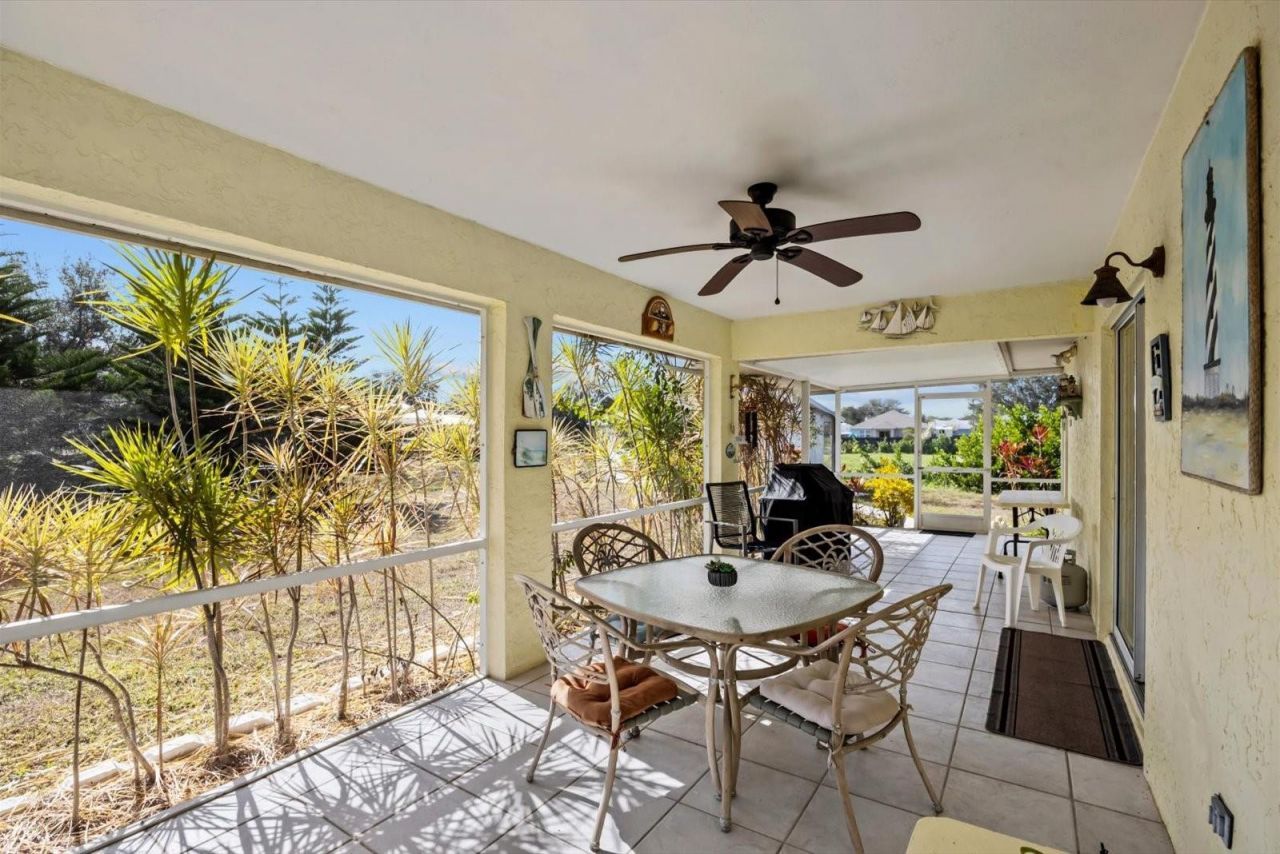 590 SW Lacroix Ave, Port Saint Lucie, FL 34953 Photo