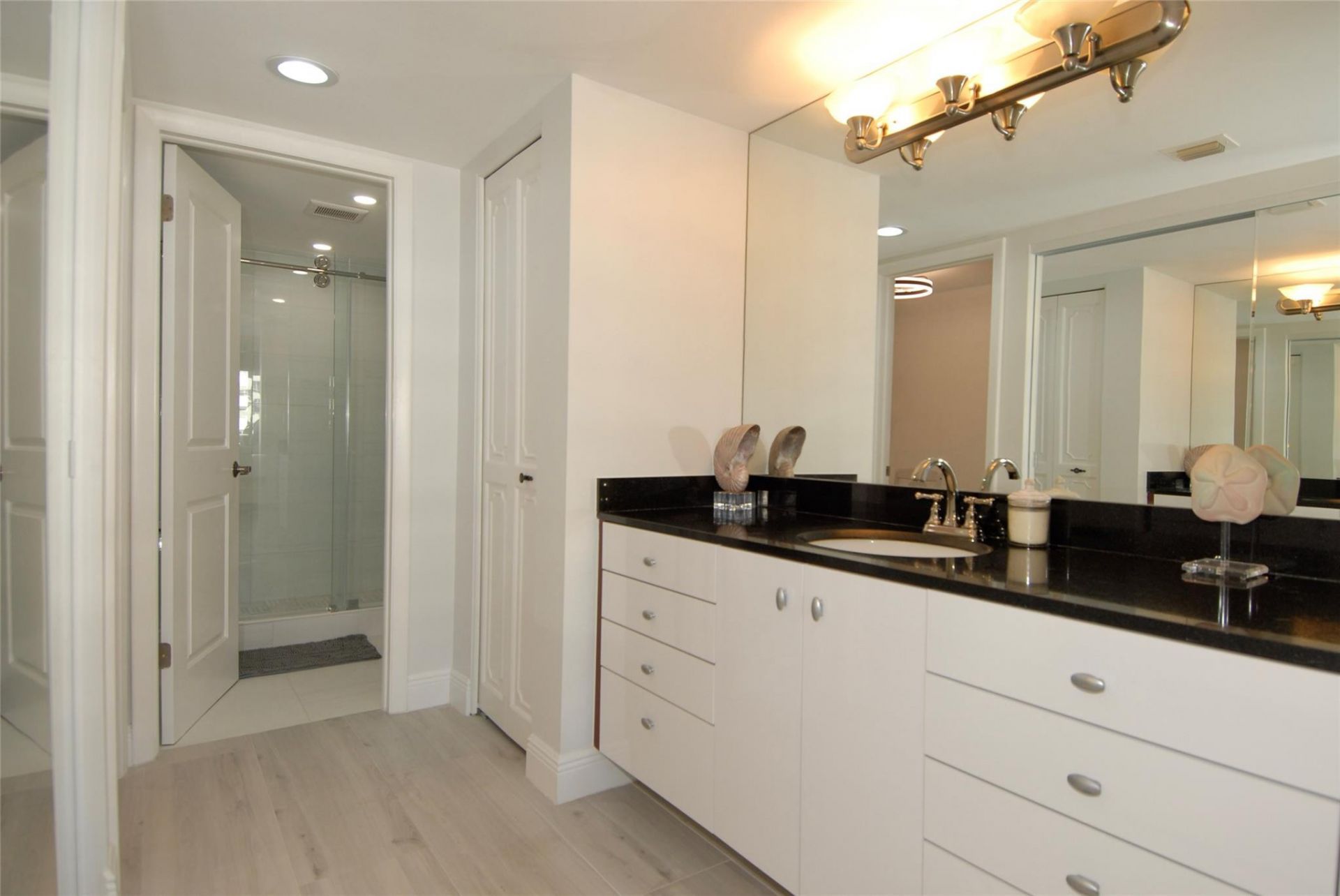 3900 Galt Ocean Drive, Unit 1115, Fort Lauderdale, FL 33308 Photo