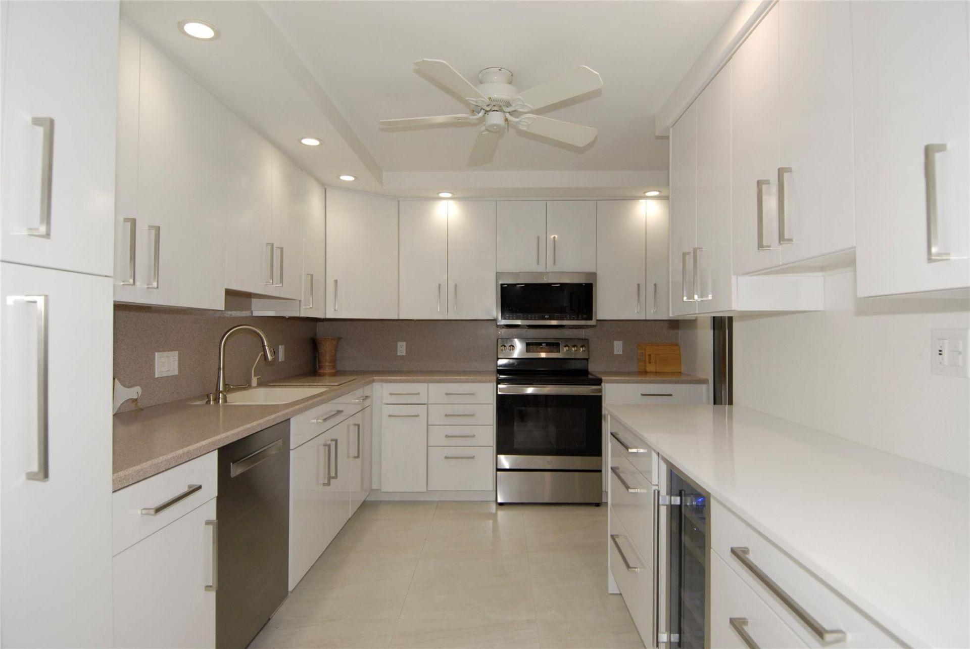 3900 Galt Ocean Drive, Unit 1115, Fort Lauderdale, FL 33308 Photo