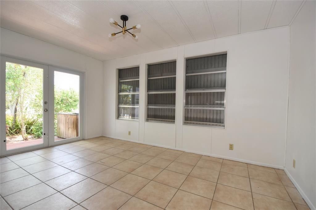 8608 SW 17th Street, Davie, FL 33324 Photo