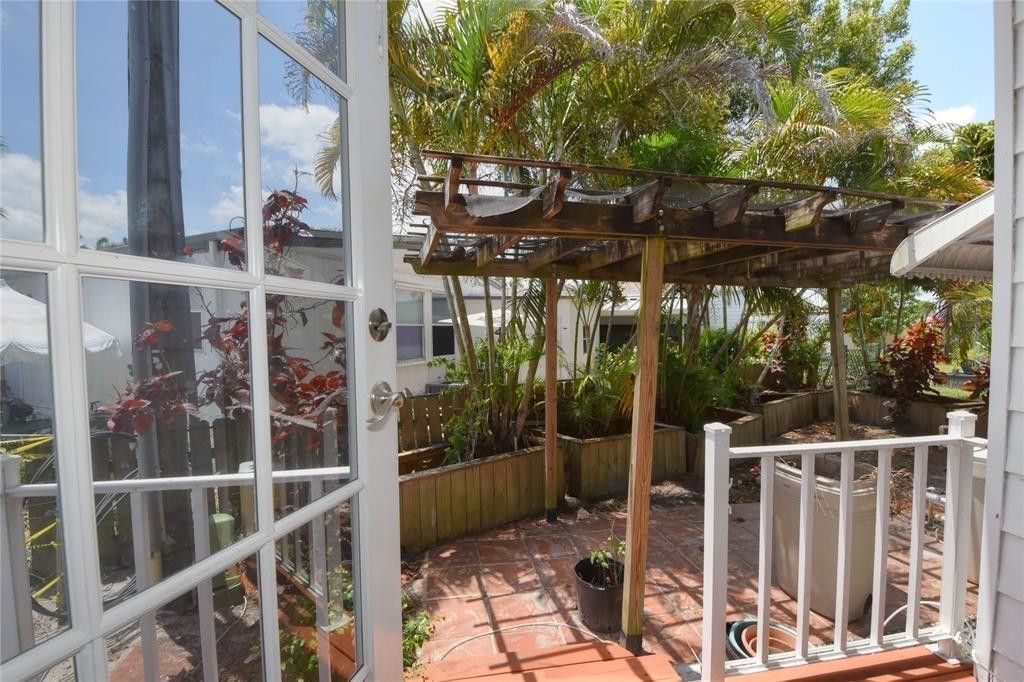 8608 SW 17th Street, Davie, FL 33324 Photo