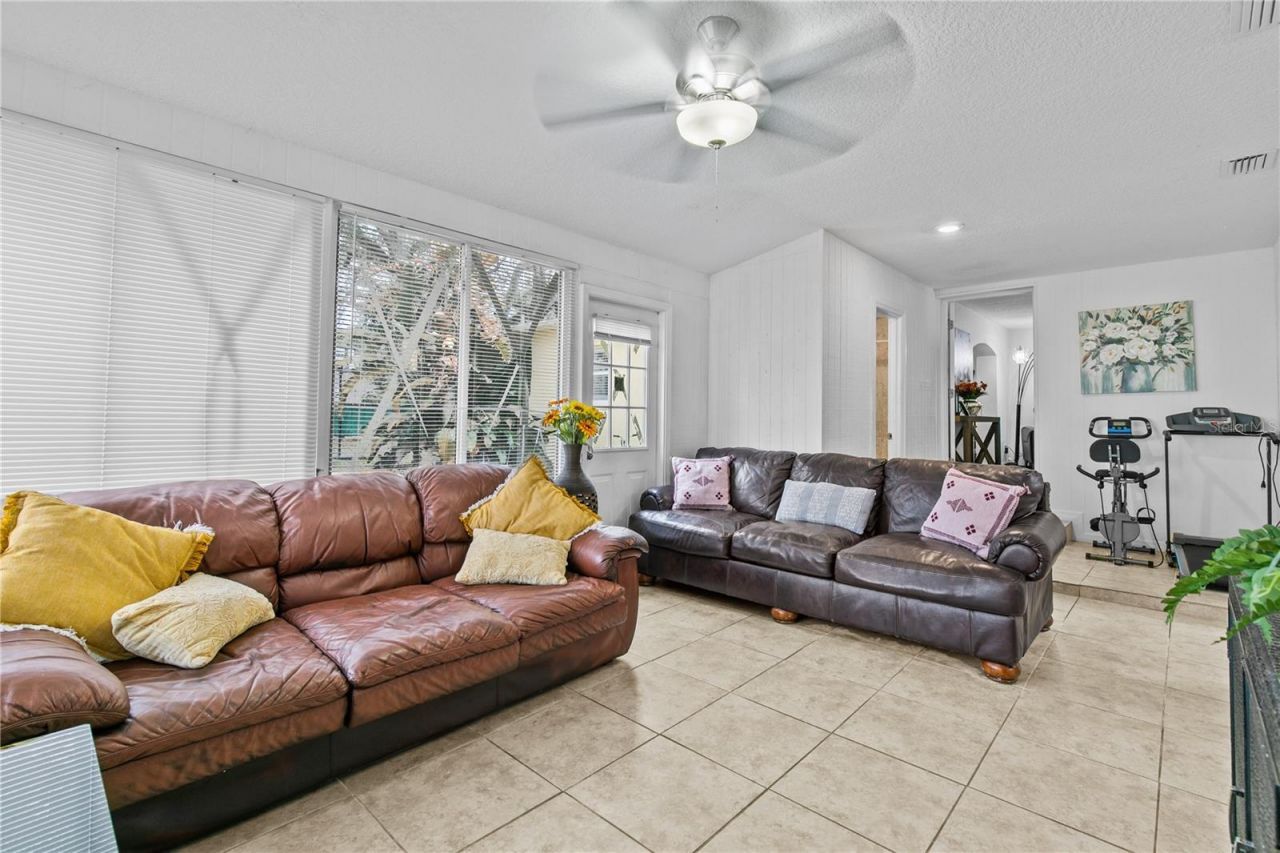 6750 Magnolia Homes Road, Orlando, FL 32810 Photo