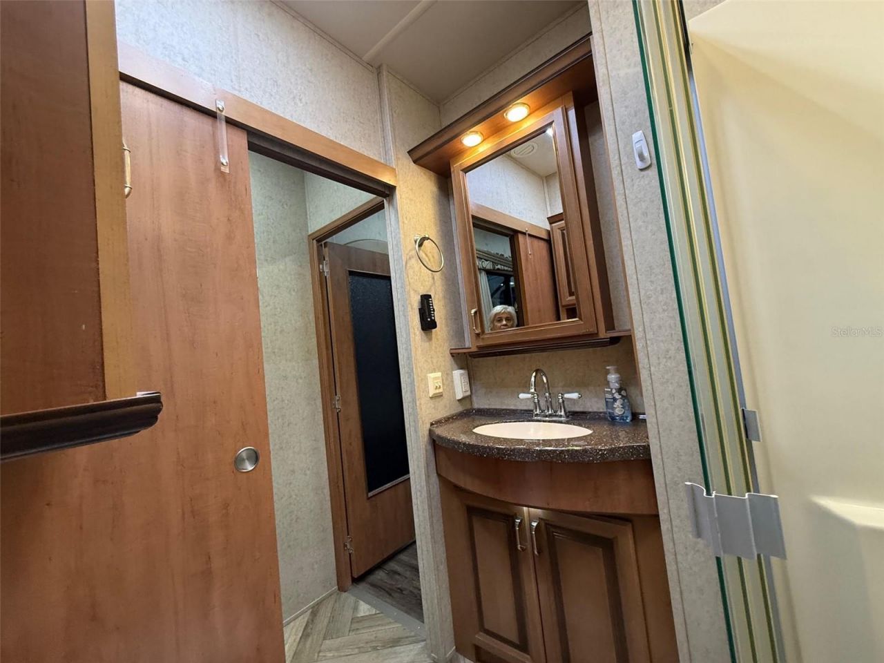 9265 Grizzly Bear Lane, Weeki Wachee, FL 34613 Photo