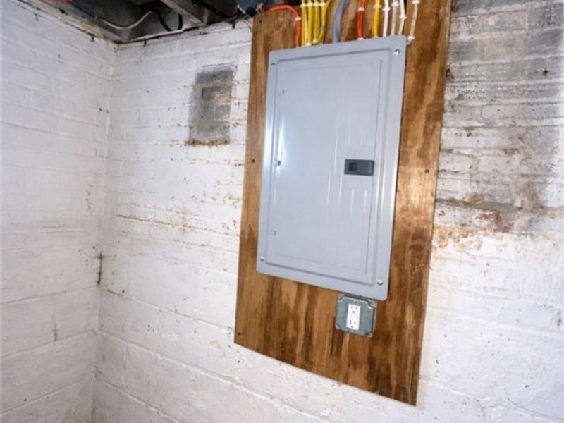 1105 Tremont Avenue SW, Massillon, OH 44647 Photo 32