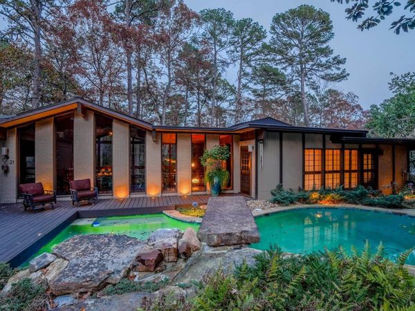 21 River Valley Road, Little Rock, AR 72227